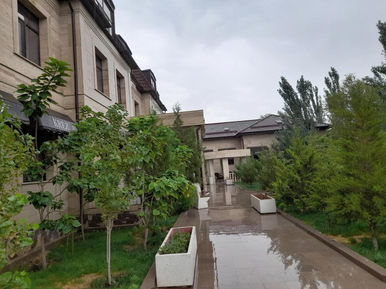 Hotel Krez Kyzylorda Extérieur photo
